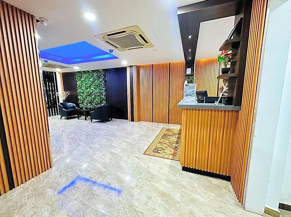 Cozy Hotel-1